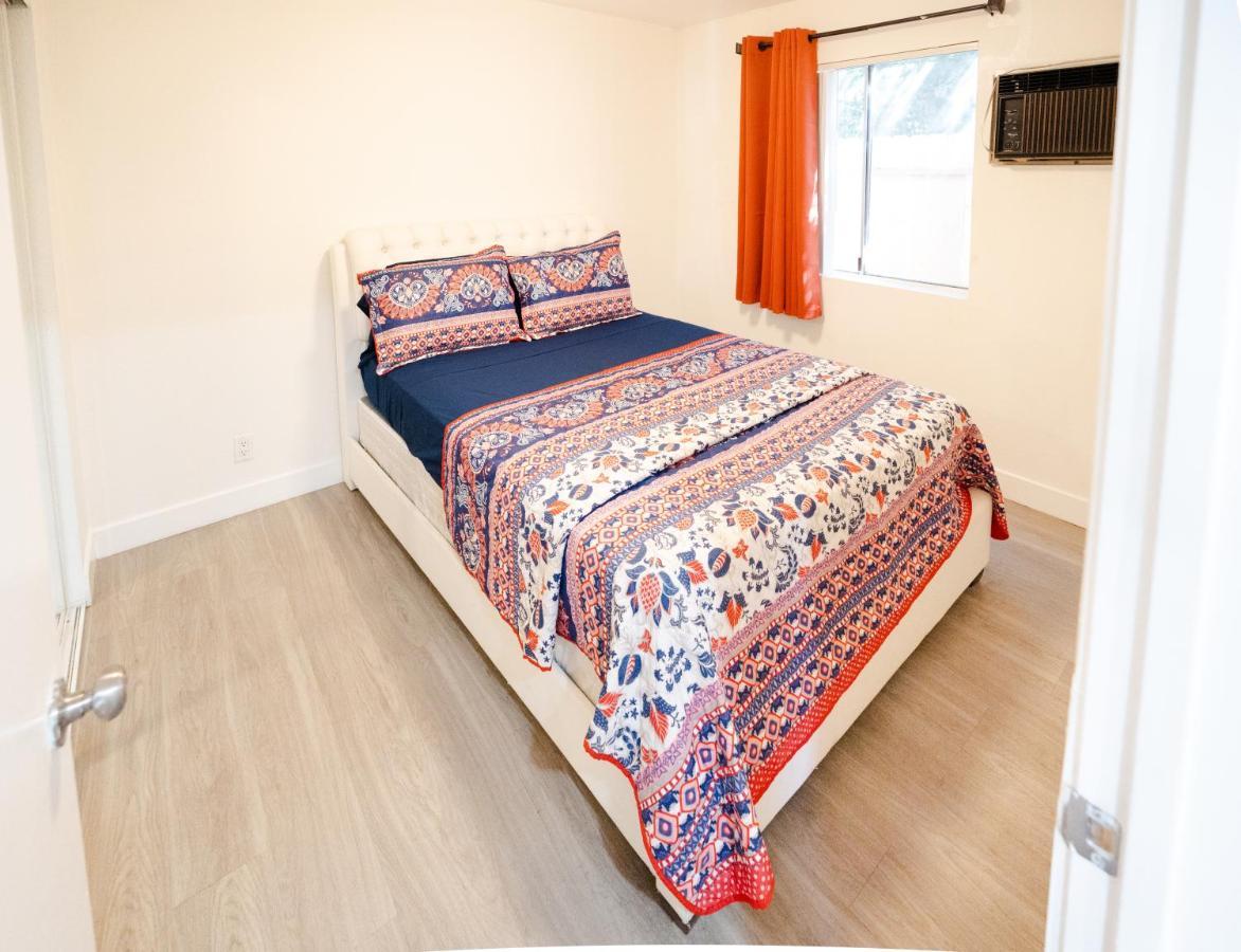 Cozy Small 2 Bedroom In Koreatown/Hollywood Los Angeles Exteriör bild
