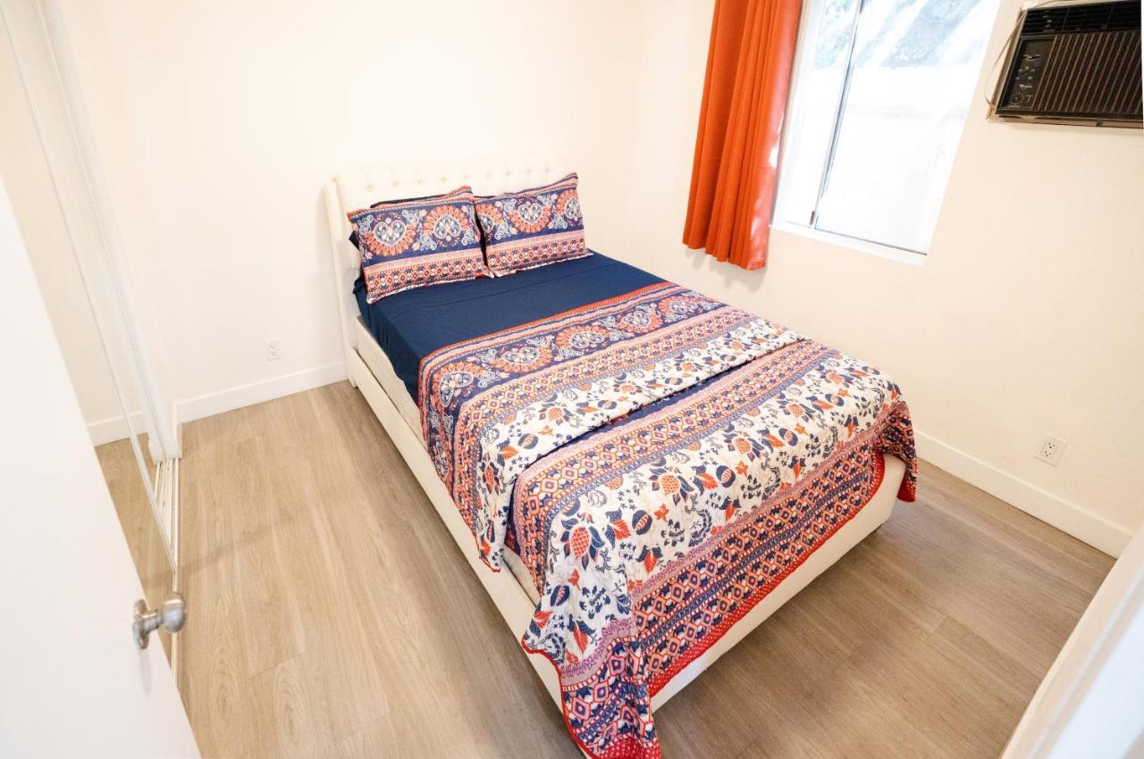 Cozy Small 2 Bedroom In Koreatown/Hollywood Los Angeles Exteriör bild